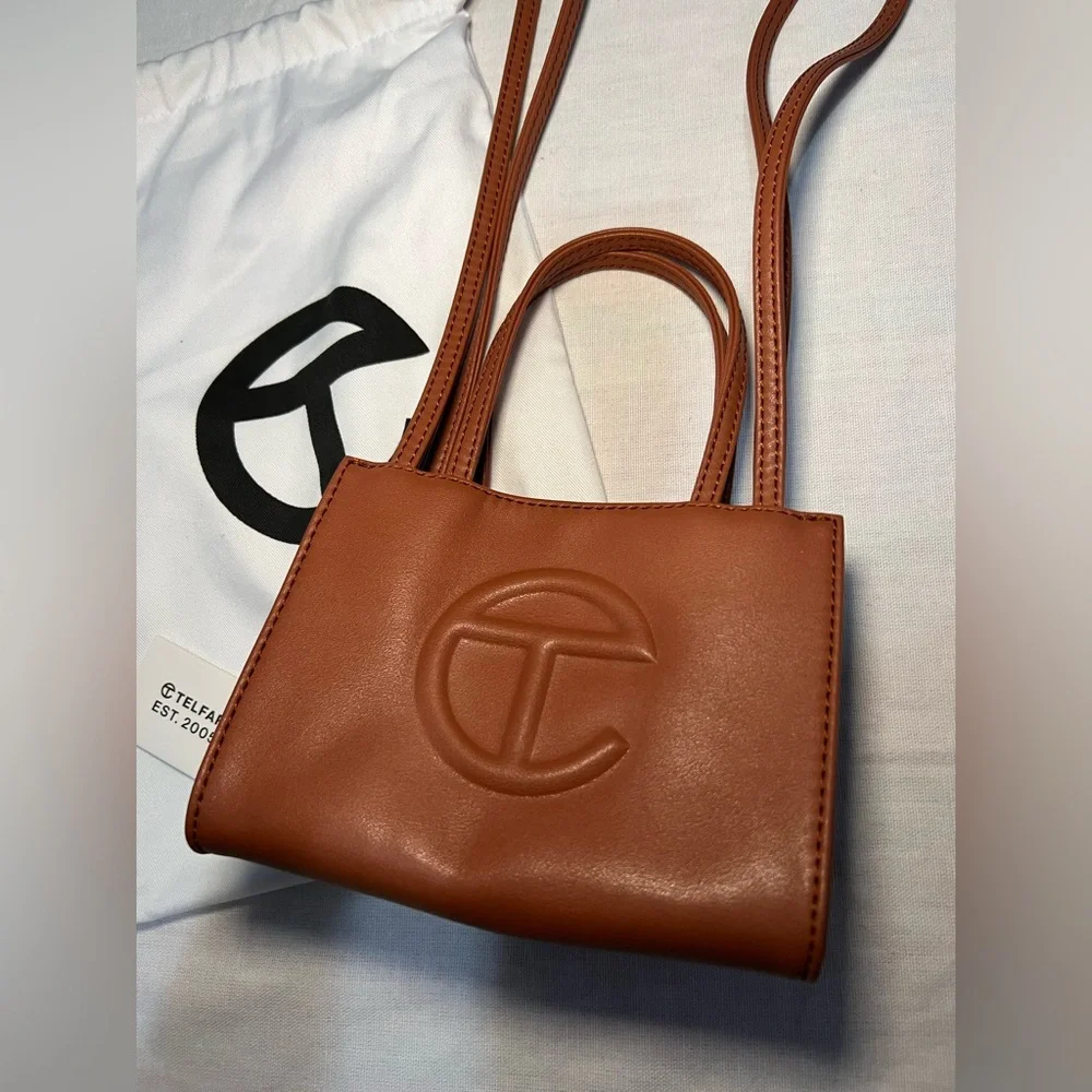 Telfar Small Tan Shopping Bag - Picture 3 of 8